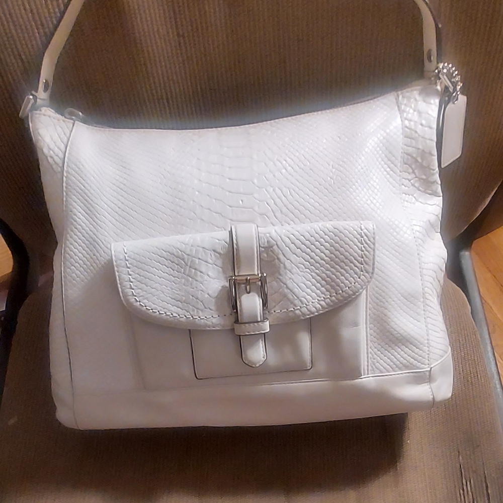 COACH Shoulder Bag